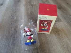 SAMMLERSTÜCK PUNZE DISNEY TRUE PATRIOT MICKEY MOUSE ORNAMENT - Bild 1 von 2