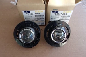 2017 2019 2021 DODGE CHALLENGER LEFT / RIGHT FOG LIGHTS NEW - Picture 1 of 3