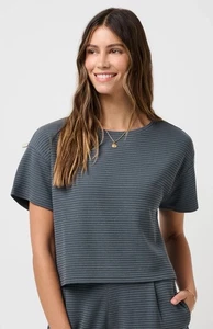 NEU Travis Mathew Damen Coastal Rib Charter Cruise Top. Blau klein Neu mit Etikett - Bild 1 von 11