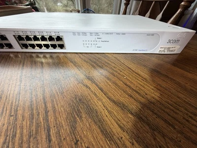 3Com 3C17205 Superstack 3 4400 PWR Poe Switch with 3C17220 3C17221 Modules - Image 1 of 2