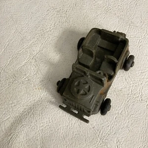 Oldtimer Plastik Armee Auto - Bild 1 von 10