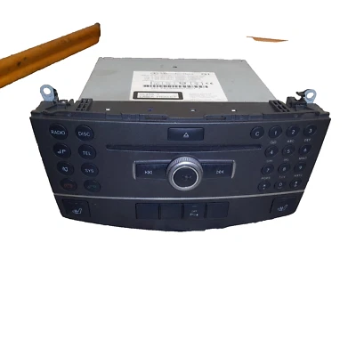 Mercedes W204 C-Klasse 180 CGI Audio CD Autoradio CD Player MP3 A2049007202 - Bild 1 von 4