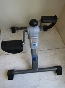 Stamina Portable Cycle Lightweight Exercise Fitness Pedal Trainer Machine - Picture 1 of 7