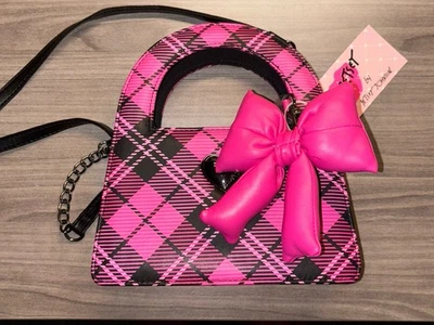 Сумка через плечо BETSEY JOHNSON LBJOSIE с верхней ручкой розовая черная клетчатая с бантом подвеска - Изображение 1 из 4