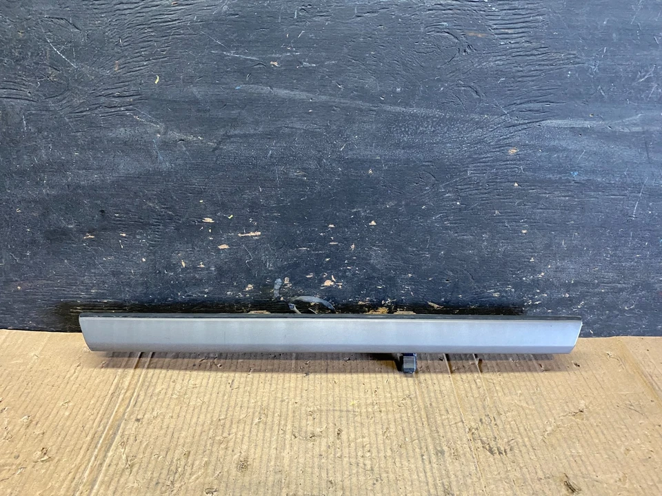 Luces traseras de licencia Infiniti G20 1999 a 2002 moldeadas S9593 PS Foto 1 de 4