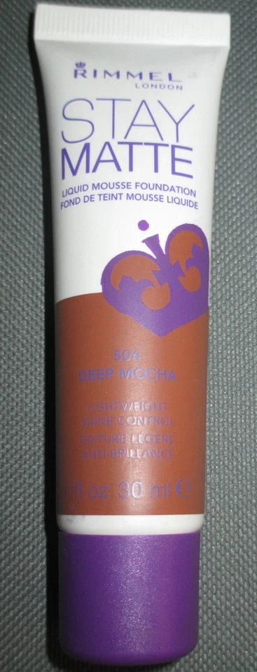Rimmel London Stay 哑光慕斯粉底 -504 深摩卡 1 液量 盎司 全新 — 第 1/2 张图片