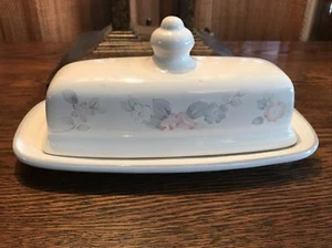 Pfaltzgraff WYNDHAM ~ BUTTER DISH WITH LID - Picture 1 of 3