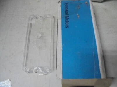 NOS 1972 Chevrolet Monte Carlo LH Parking Lamp Lens 5964317 - Image 1 of 3