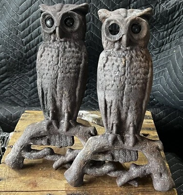 Vidro âmbar esférico coruja andirons ferro fundido antigo genuíno veja através dos olhos - Imagem 1 de 4