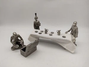 Les étains du prince - Austerlitz - La table et les pages - Picture 1 of 1