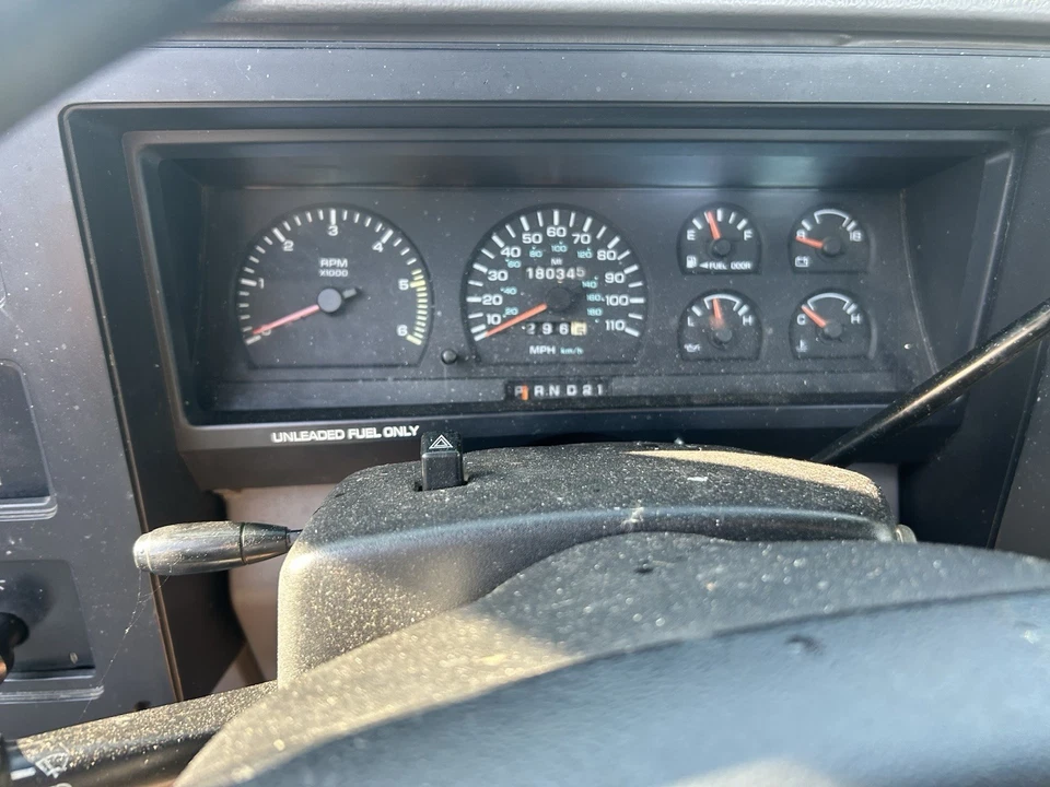 Cuadro de instrumentos Dodge Dakota 1994-6 con tacómetro  Foto 1 de 1