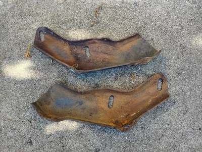 Buick Skylark GS 350 455 GSX 1970 etapa 1 parachoques trasero anclajes 1233130 31 Foto 1 de 4