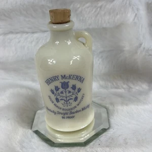 Miniature Henry McKenna 1/10 pint Bourbon Whiskey Empty W/ Cork - Picture 1 of 9