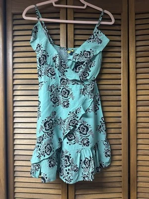 Mini Vestido Prince & Fox Verde Negro Floral Ligero Sin Mangas Talla Pequeña Usado en Excelente Condición Foto 1 de 4