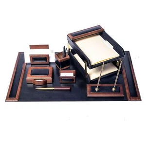 Dacasso Set da Scrivania in Noce e Pelle Nera, 10 Pezzi, 34" x 20" - Foto 1 di 9