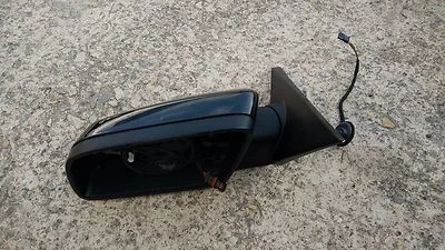 BMW E60 06-07 525i 530i 545i 550i Driver Black left outside powered mirror OEM - Image 1 of 4