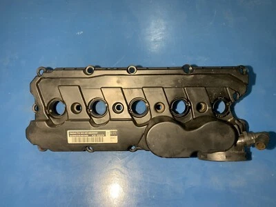 Válvula de cubierta de válvula Volkswagen VW 2.5 Jetta Rabbit Golf Passat 07K103475 Foto 1 de 4