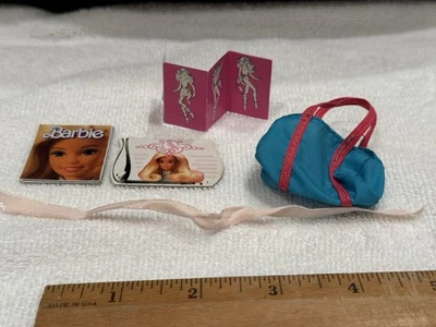 Barbie Gran Forma Barbie Bolso Folleto Artículos de Cartón Foto 1 de 4