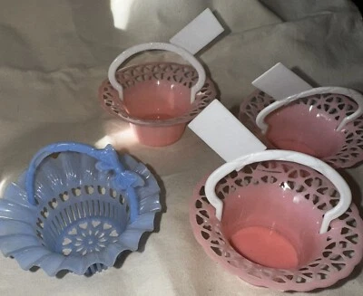 Vintage 1950-60s Gilbert Plastic USA Plastic Party/Easter Favor Baskets- Lot 4 - Image 1 of 4