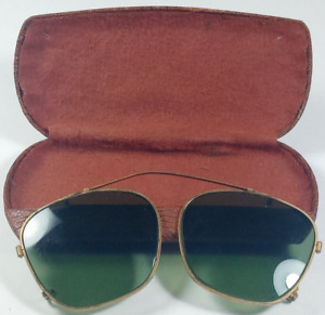 c.1940's Calobar Clip On Aviator Unisex Retro Green Snap Case Vintage Sunglasses
