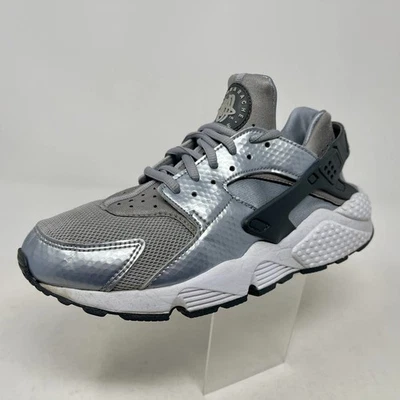 Кроссовки беговые женские Nike Air Huarache серые/серебристые/белые 8 S1131-700 - Изображение 1 из 4
