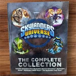 Skylanders Universe: The Complete Collection Paperback Book By Cavan Scott - Picture 1 of 7