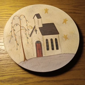 Donna White Hearthside Collection Plate Signed Wooden Primitive Folk Art Church - Picture 1 of 2