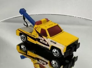 2002 Matchbox 87 GMC Wrecker Tow Truck Service Station Playset Loose Yellow Rare - Picture 1 of 13