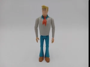 Modellino Scooby Doo Fred 2001 Hanna Barbera Scooby-Doo Poseable 4,5" - Foto 1 di 6