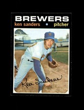 1971 Topps Baseball #116 Ken Sanders (Brewers) NM