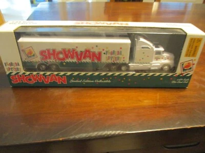 Florida Lottery Showvan 限量版 1: 64 压铸 Kenworth 半卡车 全新带盒 — 第 1/4 张图片