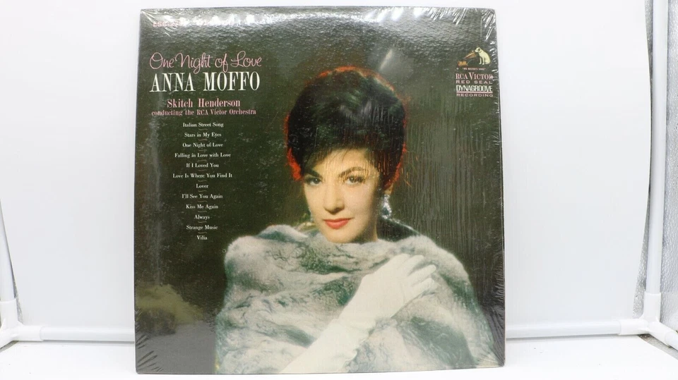 Anna Moffo - One Night of Love (1965) RCA Victor Red Seal – LM-2794 vinyl MONO - Image 1 of 1