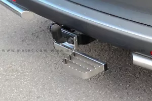 MARCHE PIEDS D/G SIMPLE INOX PEUGEOT PARTNER 08- FIXE SUR l'ATTELAGE - Bild 1 von 3