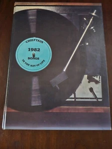 1982 University High School Chieftain Yearbook Los Angeles, California 90025 - Picture 1 of 22