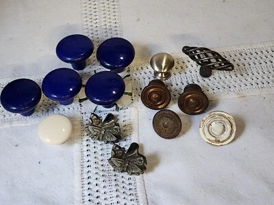 VIntage LOT of 14 METAL PLASTIC PORCELAIN Cabinet Knobs Drawer Pulls ESTATE FIND - Image 1 of 4