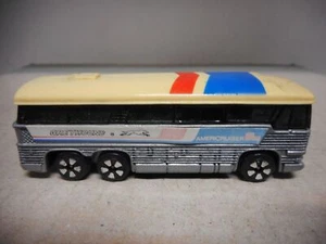 GREYHOUND AUTOBUS USA 7,5cm/apx 1:64 PLAYART USADO/NO BOX - Foto 1 di 5