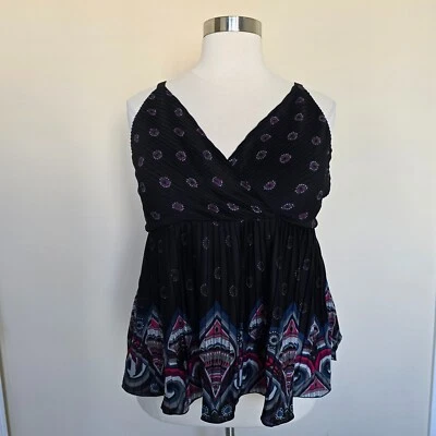 Lane Bryant Plus Size 18/20 Black Sleeveless Pleated V-Neck Top Blouse Shirt - image 1 of 4