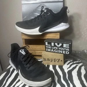NIKE ZOOM KOBE Mamba Focus Black LaceUp Low Top Sneakers 14/48.5 PreOwned - Picture 1 of 24