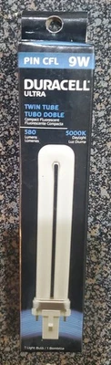 Duracell Ultra 9W Twin Tube CFL Light Bulb G23 Base 5000K Daylight CFL10215C NEW - Image 1 of 4
