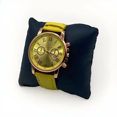 Nuevo reloj pulsera analógico de cuarzo de acero inoxidable con correa de cuero amarillo Geneva Foto 1 de 3
