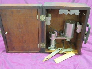 Antike Crosby Dampfmaschinenanzeige & Ventilanzeige im Holzkoffer - Bild 1 von 14