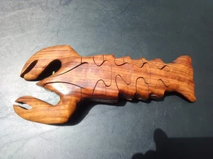 Vintage 12" Long Signed Evans 3D Articulated Wood Lobster Puzzle Art Sculpture - Picture 1 of 6