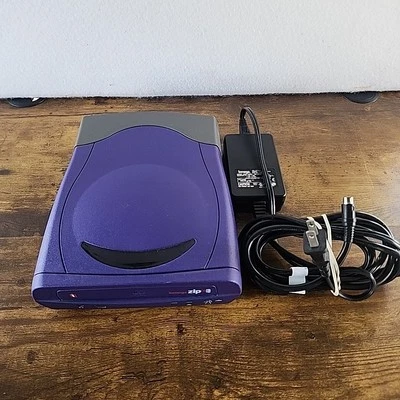 Iomega ZIPCDUSB ZIP CD 650 CD-R/RW External USB Drive CD-ROM W/ Power Sup - Image 1 of 4