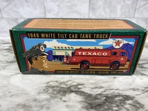 Ertl White Motor Company 1949 Tilt Cab Texaco Fuel Tanker Red Series #13 8+ New - Picture 1 of 7