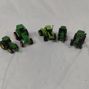 Druckguss und Kunststoff Bauernhof Traktor Lot Stieger, John Deere - Bild 1 von 12