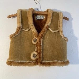 Vintage Retro Sheepskin Leather Winter Children’s Vest Size 7/8 - Picture 1 of 9