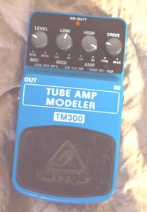 Behringer TM300 - Tube Amp Modeler Electric Guitar Effects Pedal Good Condition! - Picture 1 of 4