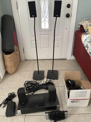 Bose Lifestyle V-Class 5.1 Speakers Console Cables Stands ADAPTiQ Setup DVD - Image 1 of 4
