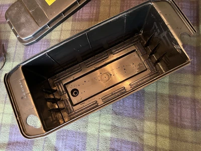 Bandeja batería mercedes-benz r107 380sl 560sl Foto 1 de 4