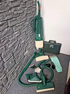 The Legendary Vorwerk Kobold VK 122/ ET 340 Powerhead & Accessories 120V/60hz - Picture 1 of 12